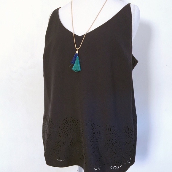 Banana Republic Tops - 3 for $25☀️banana republic navy laser cut hem cami